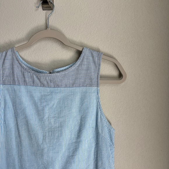 Vineyard Vines Seersucker Shift Derby Dress - Picture 3 of 4